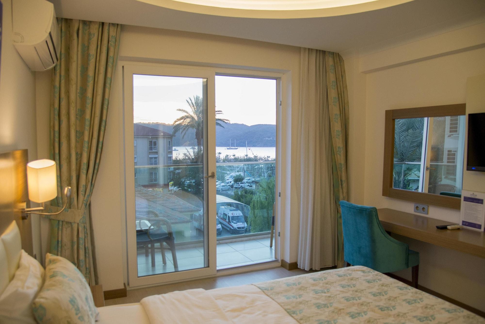 Yeniceri City Hotel Φετιγιέ Εξωτερικό φωτογραφία